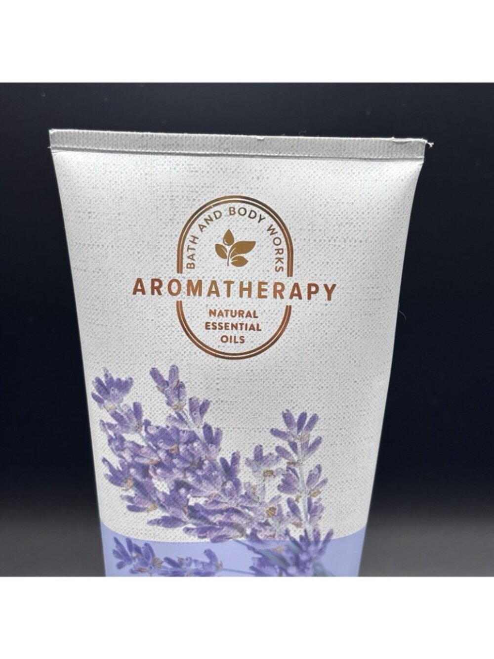 Bath & Body Works Moisturizing Body Wash Lavender Vanilla Aromatherapy 10 oz - Picture 3 of 15